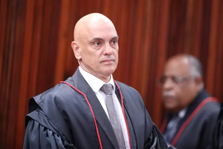 PL vai pagar sozinho multa de R$ 22,9 milhões por litigância de má-fé, decide Moraes