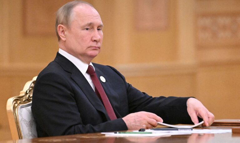 Putin fala em graves consequências se preço do petróleo russo for limitado