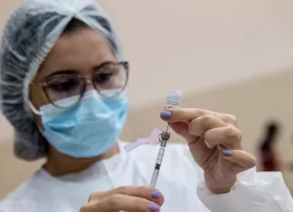 Ministério da Saúde diz que vacinas bivalentes chegam no início de dezembro