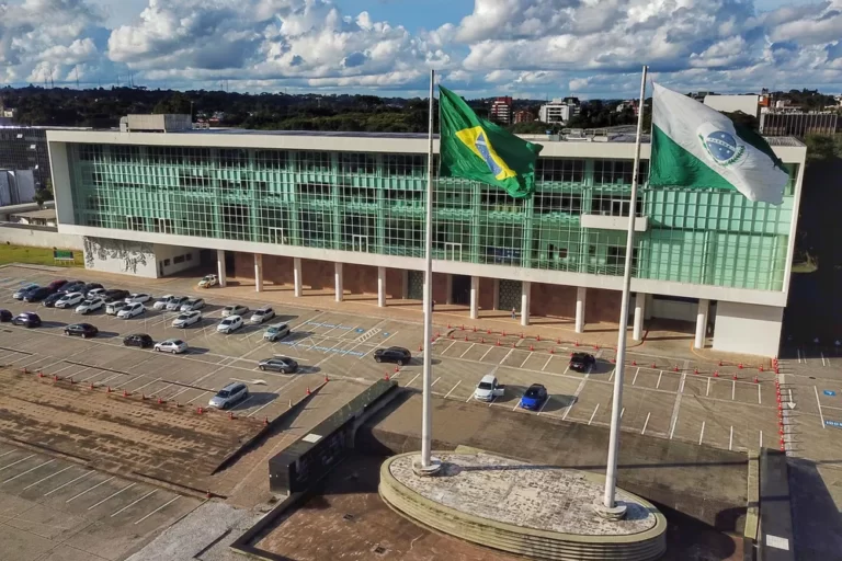 Ratinho Junior confirma secretários de Infraestrutura, Justiça e Turismo; saiba quem são