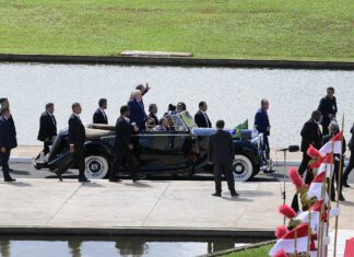 POLÍTICA: PT organiza jantar com ingressos de até R$ 20 mil