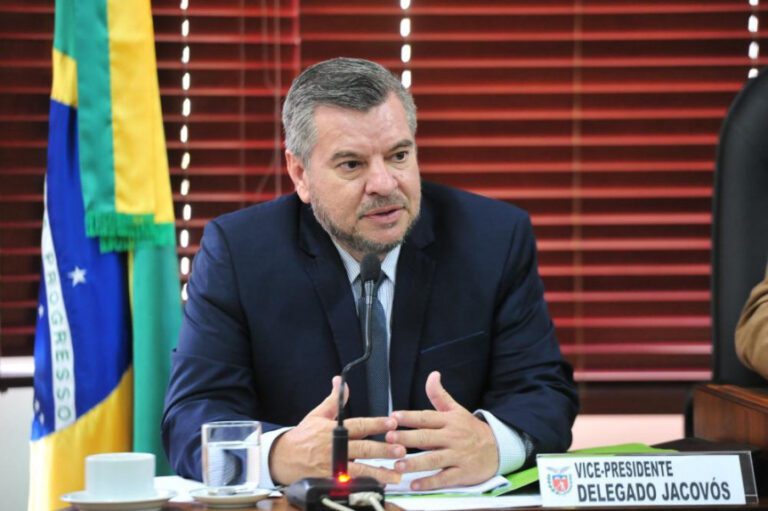 Delegado Jacovós retoma a liderança do PL na Alep