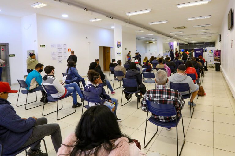 TRABALHO, QUALIFICAÇÃO E RENDA Pós-Carnaval: Agências do Trabalhador ofertam 14,2 mil vagas em todo o Estado