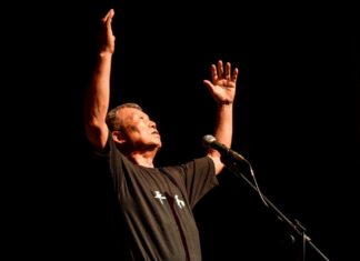 Sobreviventes de Hiroshima contam suas histórias no Festival de Curitiba