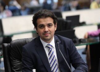 Criação da Frente Parlamentar de Proteção e Defesa dos Direitos dos Animais