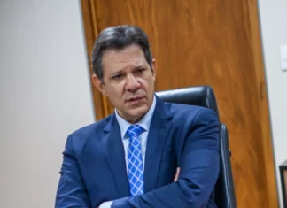 “Não conheço a Shein”, afirma Fernando Haddad sobre taxação