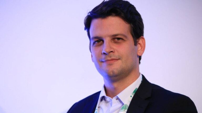 Eduardo Pimentel libera editais de R$ 863 milhões do Inter 2