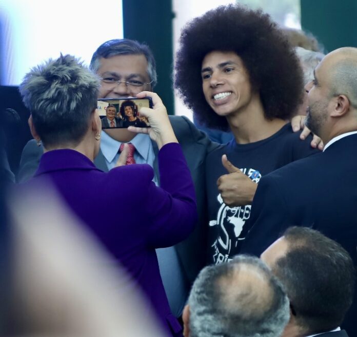 Cloara-PinheiroFlavio-Dino-e-Renato-Freitas