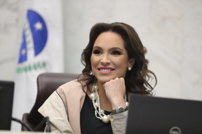 Maria-Victoria