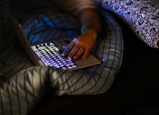 Insônia: especialistas alertam para riscos de remédios inadequados – Por Ludmilla Souza