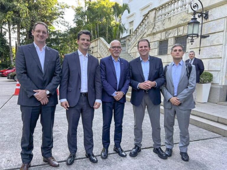 Curitiba defende plano nacional para o transporte e subsídio federal à eletromobilidade e gratuidade para idosos