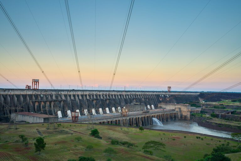 Itaipu comemora 39 anos de geração