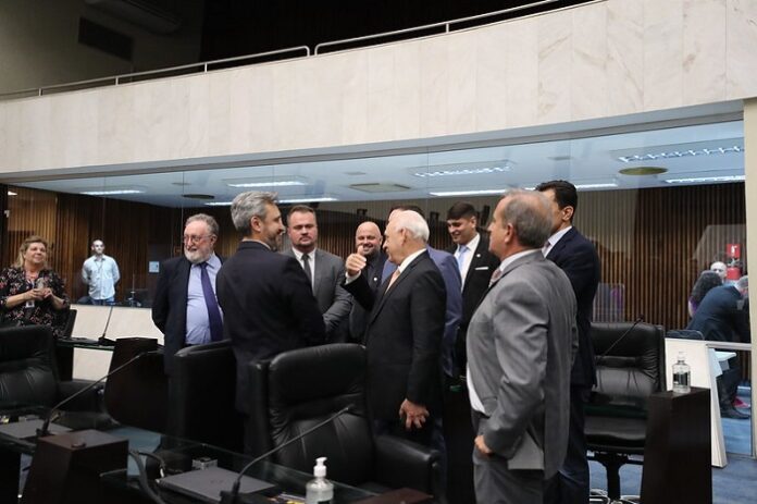 Ademar-Traiano-e-deputados