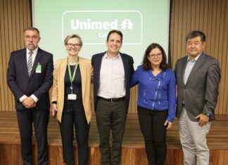 Unimed Curitiba e PUCPR se unem para formação de novos recursos humanos em Saúde