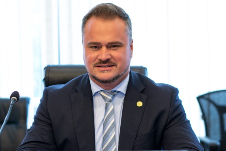 Deputado Alisson realiza audiência pública sobre o código estadual do Autismo