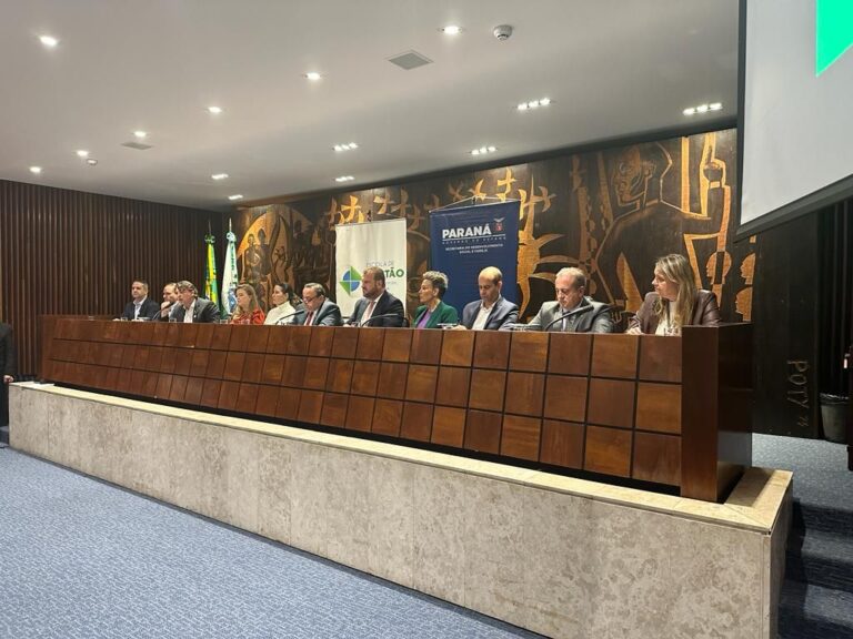 Governo disponibiliza recurso de R$ 5 milhões para comprar de absorventes e fraldas