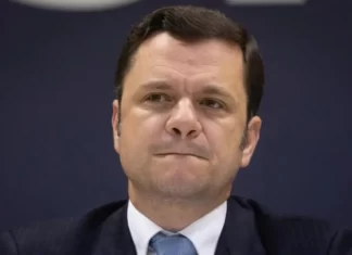 Anderson Torres chorou e falou em suicídio’, diz deputado após visita