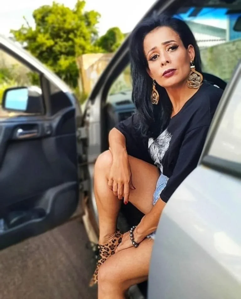 Morre influencer paranaense espancada e queimada pelo namorado