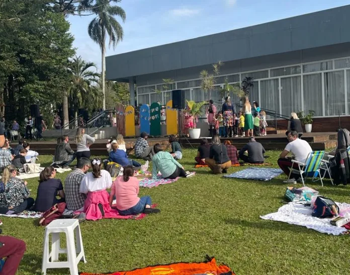 Festa Junina 2022 - Escola Pedro Apóstolo