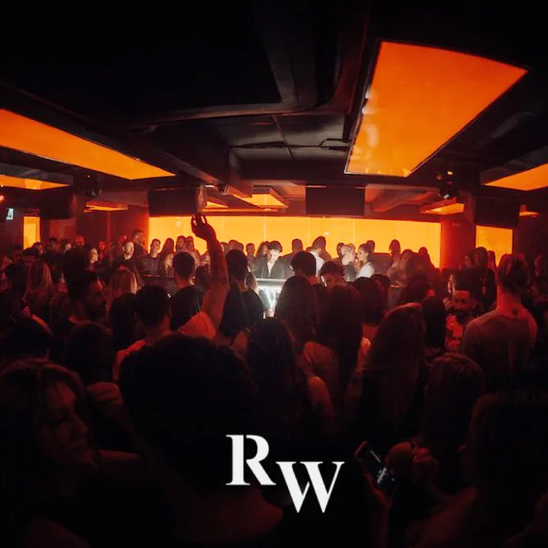 Final de semana com balada em dose dupla na RW Club