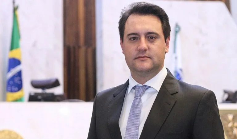 Ratinho Junior é o governador mais bem avaliado do Brasil