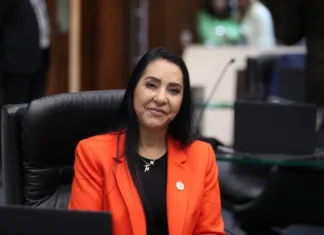 Lei Estadual conscientiza sobre violência financeira contra idosos