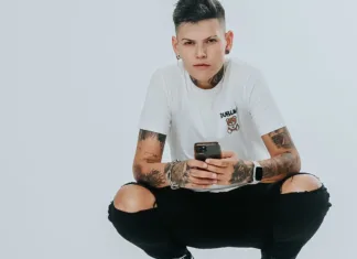 Queridinha da cidade, Fotógrafa Aline Feliz e seu brilhante legado nas baladas em Curitiba