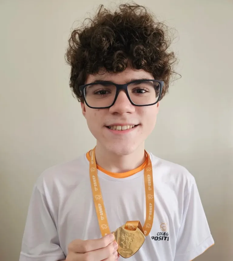 Estudante do Sul conquista medalha de ouro em Olimpíada de Matemática