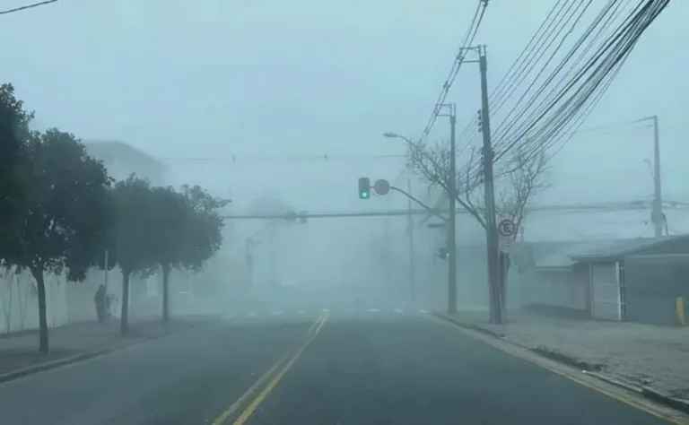 Dia mais frio do ano em Curitiba, com 6,5°C