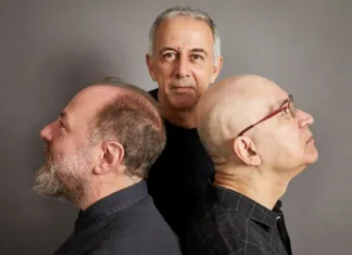 Paralamas comemoram 40 anos de história no Teatro Guaíra