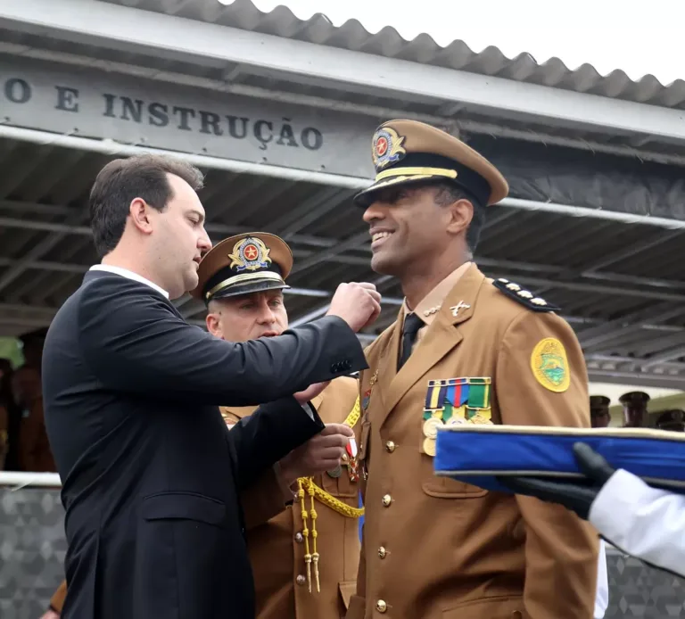 Coronel Teixeira deixa o comando da Polícia Militar do Paraná
