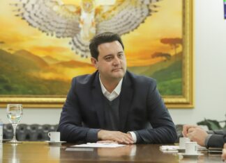 Ratinho Junior deixa o cargo de governador para se dedicar ao processo eleitoral ratinho-junior-deixa-o-cargo-de-governador-para-se-dedicar-ao-processo-eleitoral