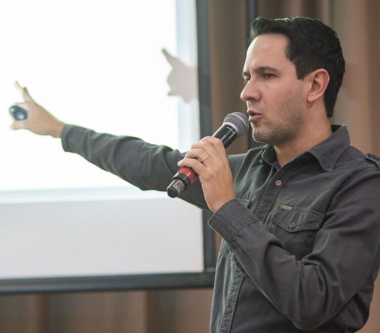 Tiago Valenciano será o secretário de Cultura de Maringá na gestão Silvio Barros