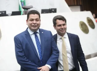 Mesa Executiva da Alep rejuvenesce