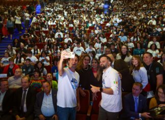 Ganhando o mundo: 1,3 mil alunos do Paraná se preparam para o maior programa de intercâmbio do Brasil