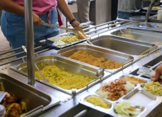 Restaurantes populares de Maringá oferecem cardápio especial de Natal nesta sexta-feira, 20