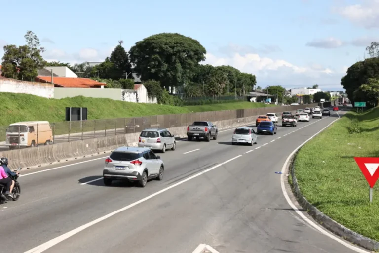 Movimento “insano” de final de ano nas rodovias do Paraná já começou e tem novo dia de pico