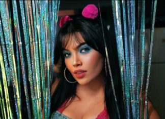 Cristini Figueiredo celebra aniversário com festa retrô que reviveu os anos 2000