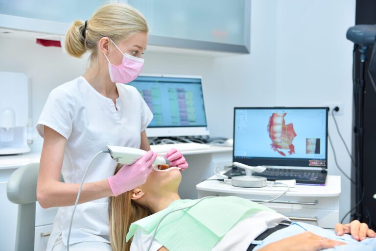Odontologia do futuro já é uma realidade em Maringá