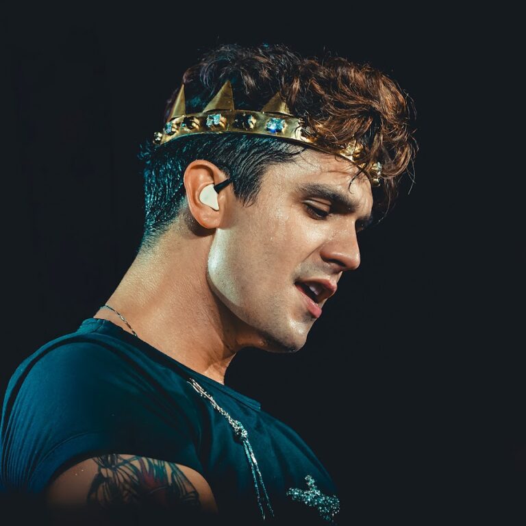 Luan Santana se apresenta na Expo Umuarama 2025