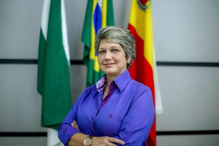 Câmara de Maringá instaura Comissão Processante contra vereadora Cris Lauer