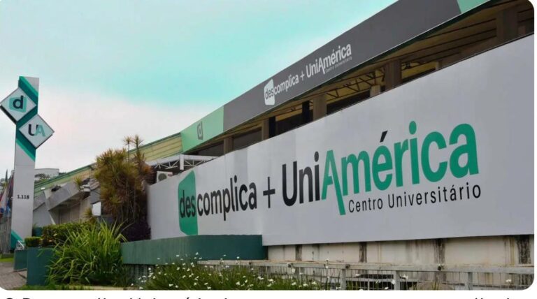 Grupo Descomplica enfrenta crise e pode ser vendido para concorrente